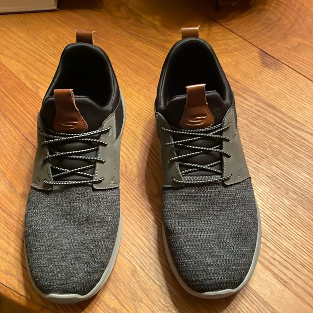 Skechers Gray and Black Loafers